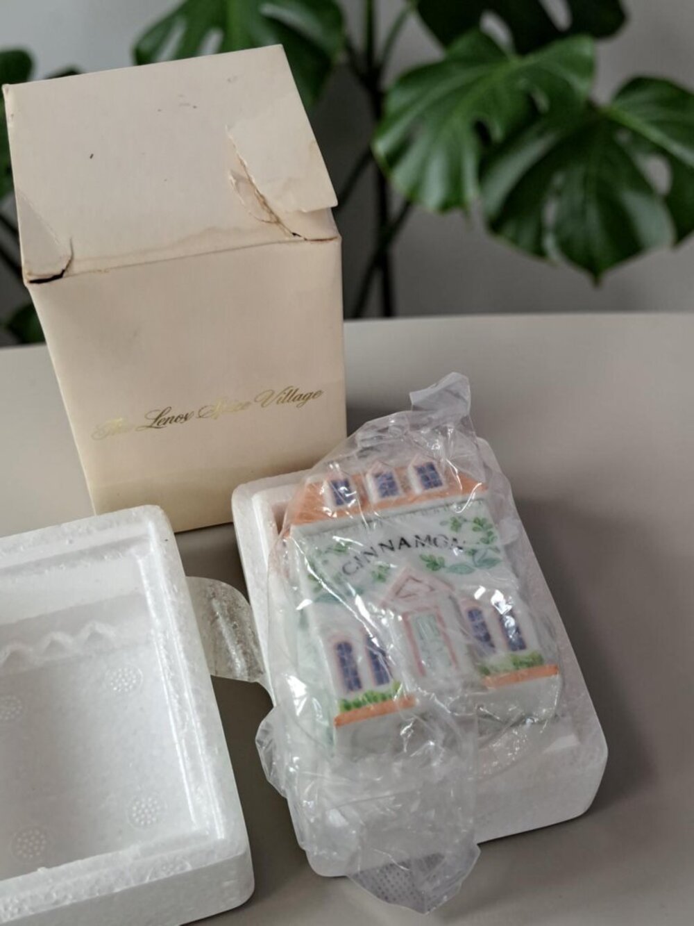 Vintage Cinnamon Lenox Spice Village Jar House W/Lid Fine Porcelain 1989 in box